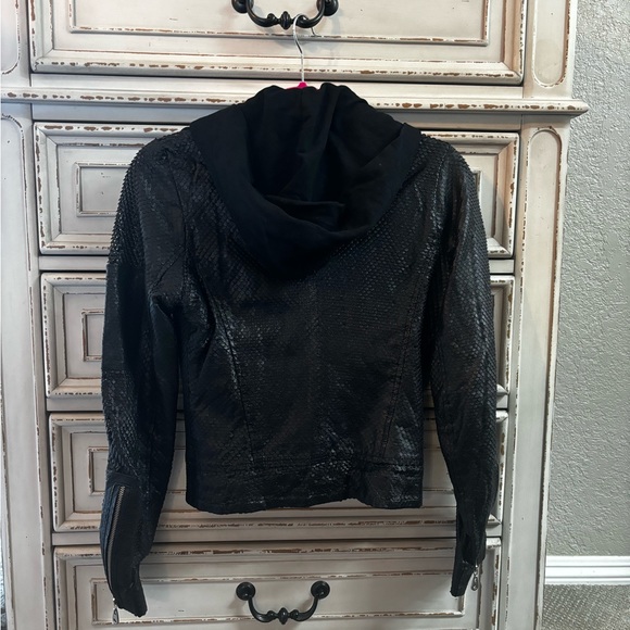 Doma Punched Scaled Textured Leather Jacket, Black - Picture 7 of 15